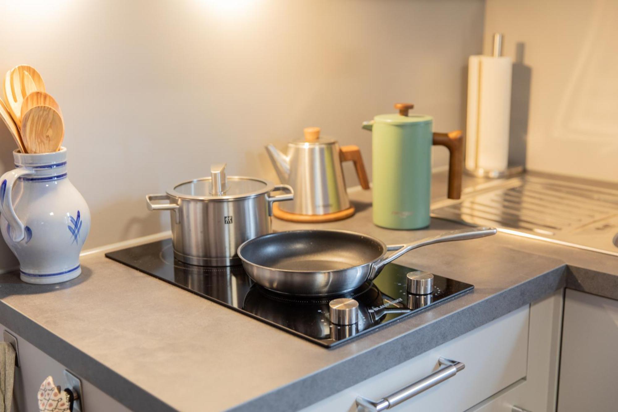 Altstadt Apartment Am Dom Wetzlar, 1 Zi, Kueche, Bad Mit Parkplatz Am Grundstueck Eksteriør billede