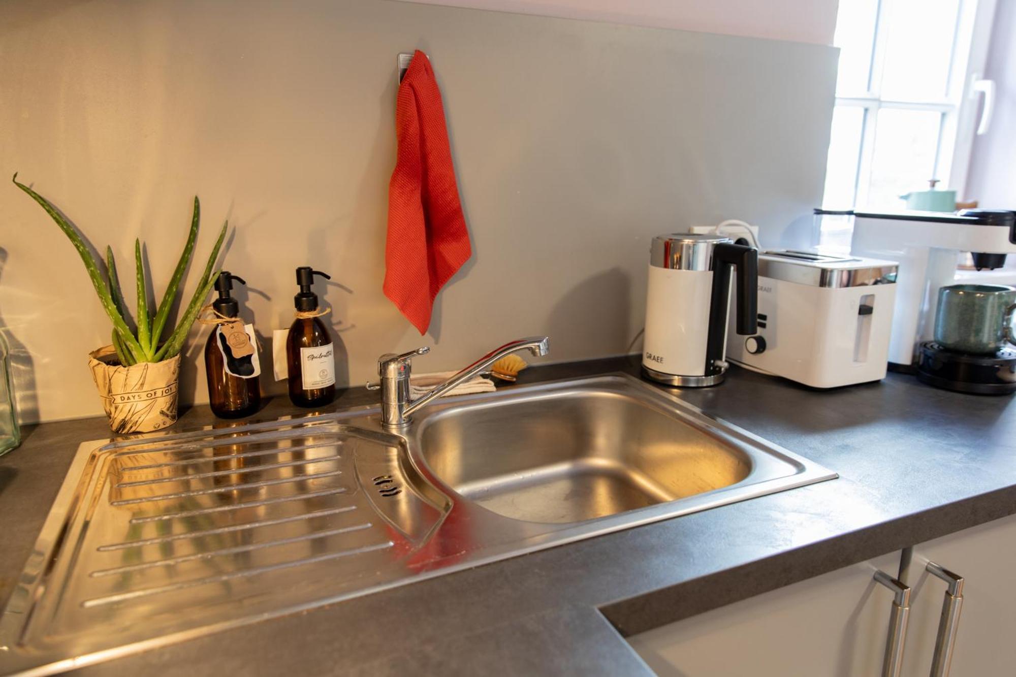 Altstadt Apartment Am Dom Wetzlar, 1 Zi, Kueche, Bad Mit Parkplatz Am Grundstueck Eksteriør billede